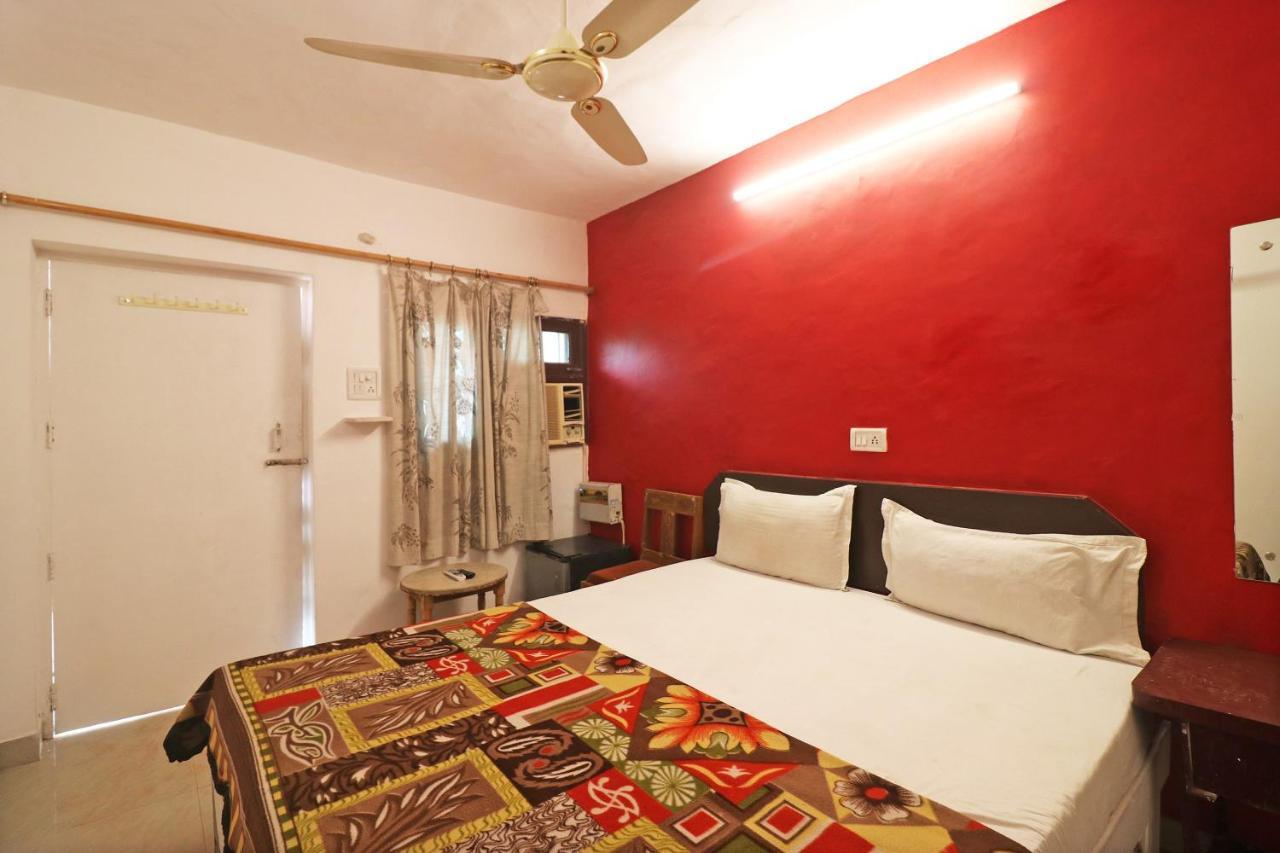 Spot On 48690 Hotel Host Agra (Uttar Pradesh) Exterior foto